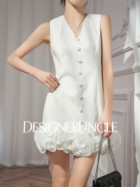 Ladies Sleeveless V-Neckline Classic Rose Decor Mini Dress